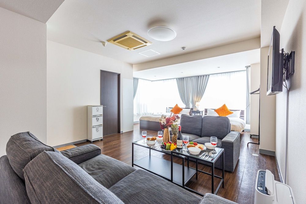 ART NAMBA HIGASHI ART NAMBA HIGASHI 6F No Somking 9