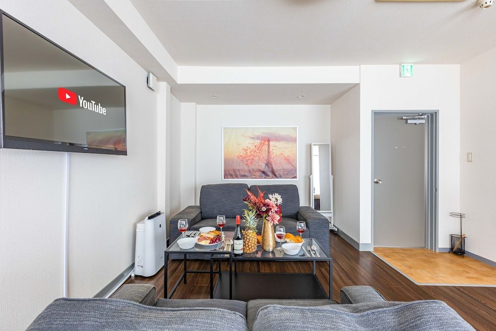 ART NAMBA HIGASHI ART NAMBA HIGASHI 6F No Somking 17