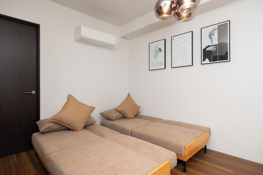 ART NAMBA HIGASHI ART NAMBA HIGASHI 4F No Smoking 17