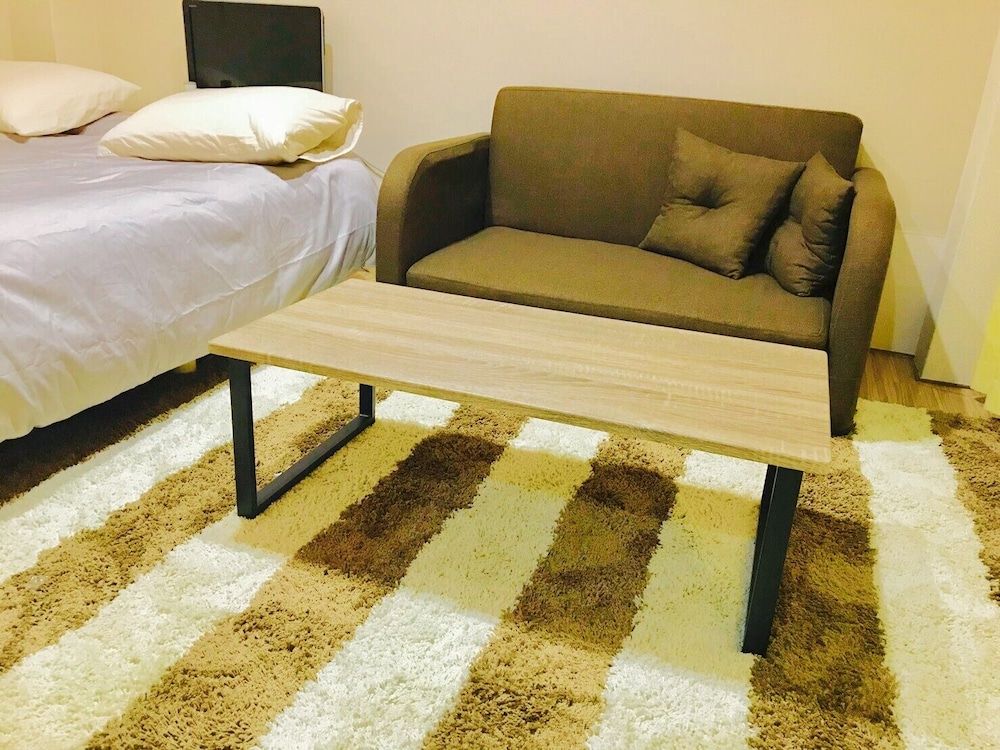 Apartment (22)
