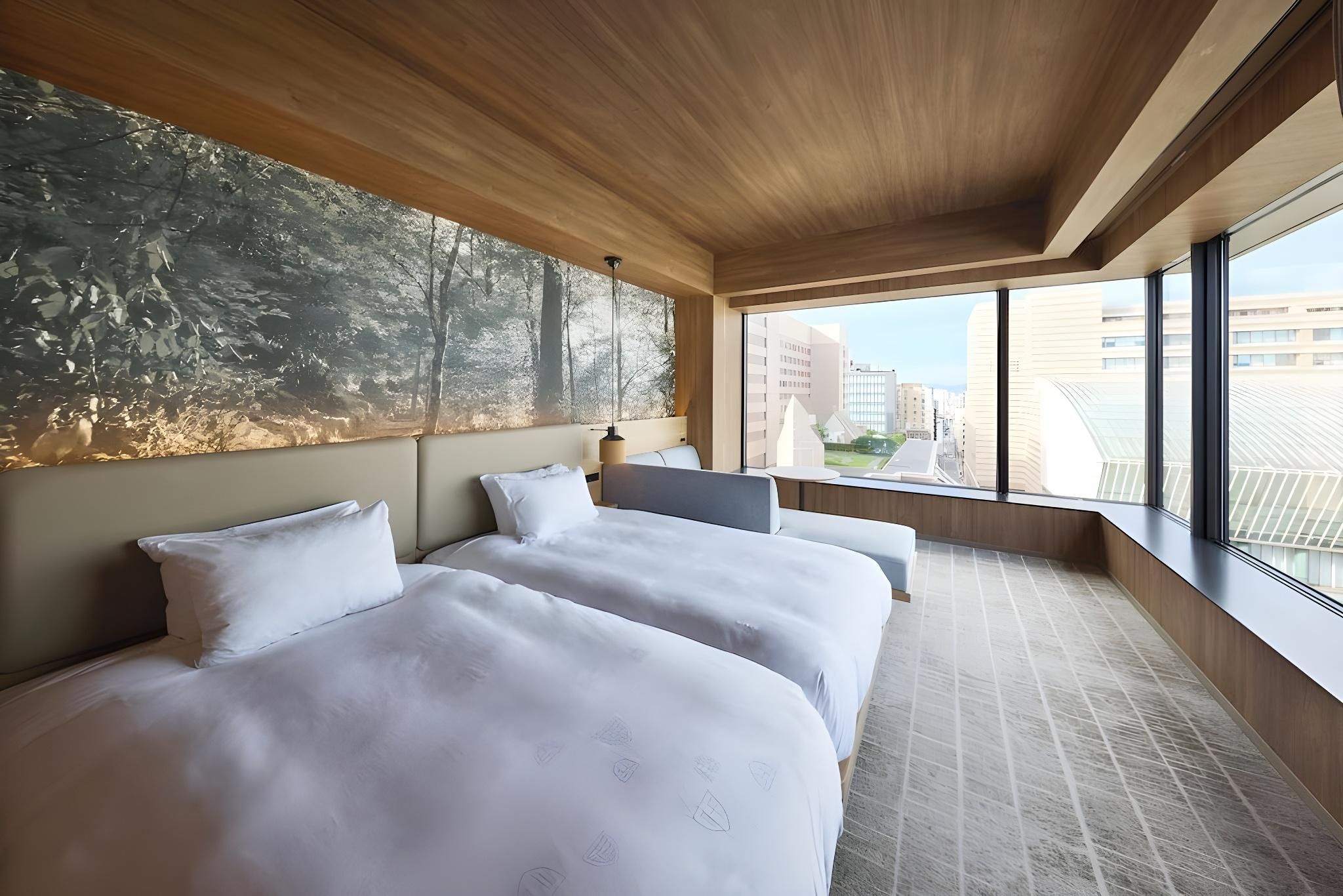 Sky Floor Corner Riverside Twin Room - Non-Smoking