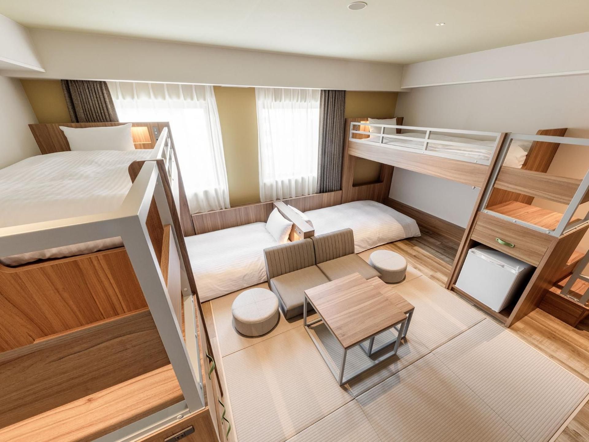 Standard Quadruple Room - Non-Smoking