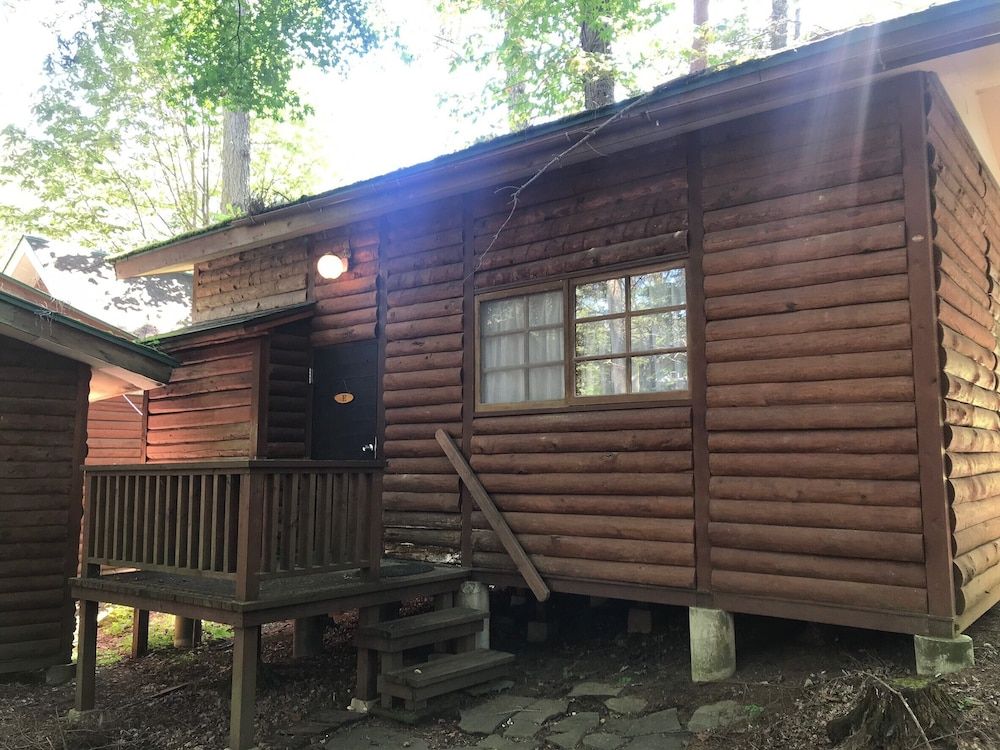 Basic Chalet