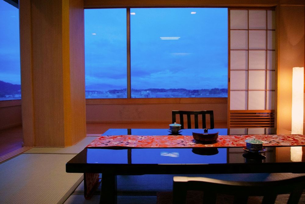 Deluxe Room Harbor View, Non Smoking