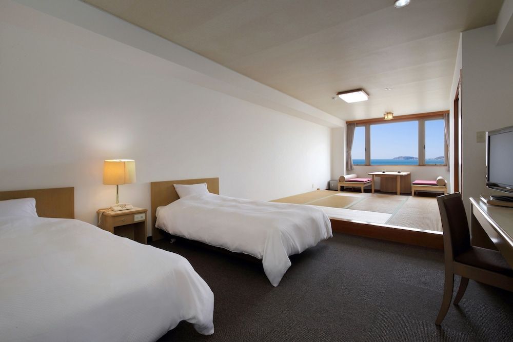 2nd Floor Japanese Western Style Room