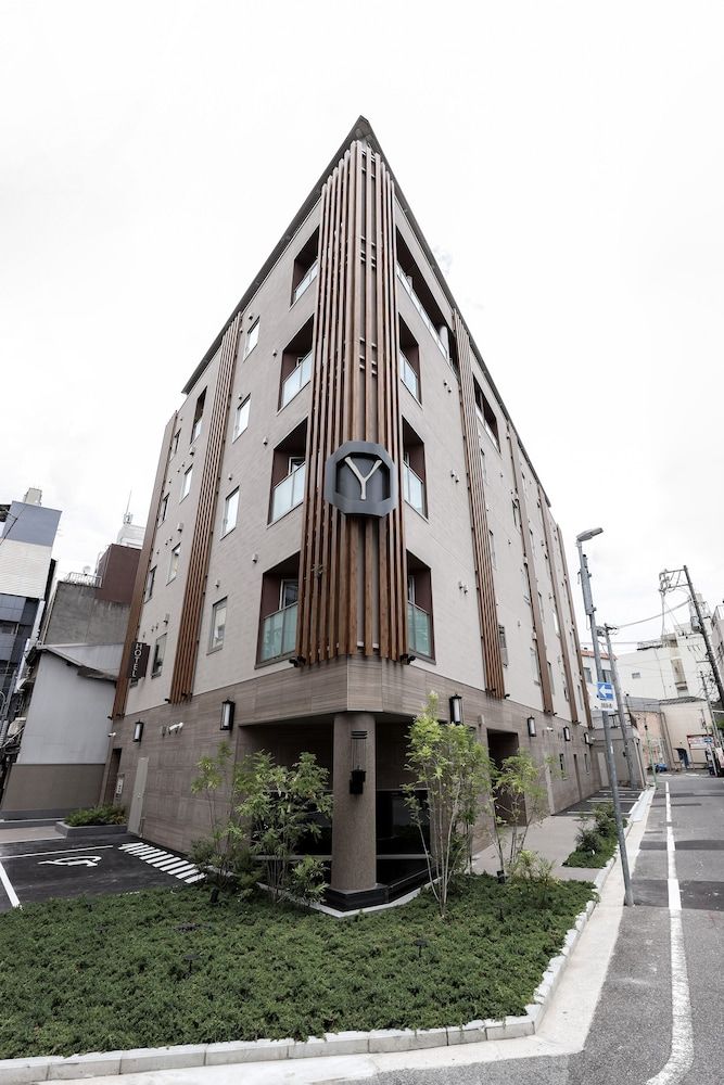 Y-HOTEL
