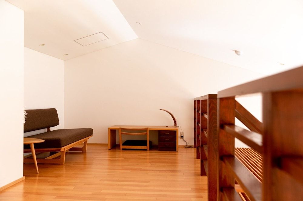 Jade Room