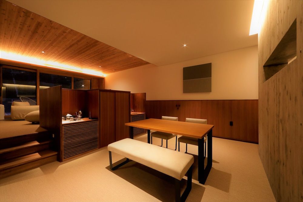 Garden Terrace Suite