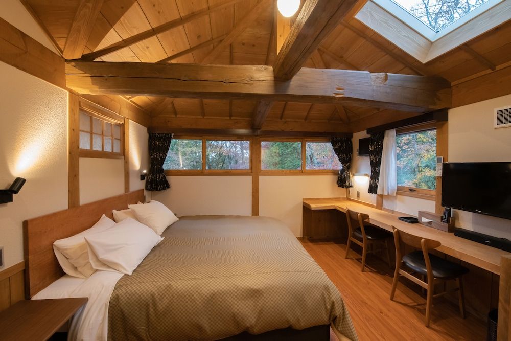 Queen Room