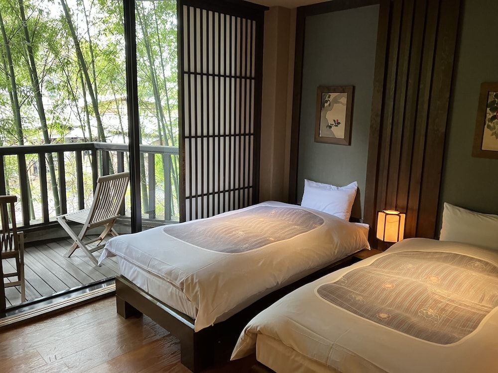 Annex Japanese Western Room "Akari Koji" with River View (14-tatami mats and 2beds), Non Smoking