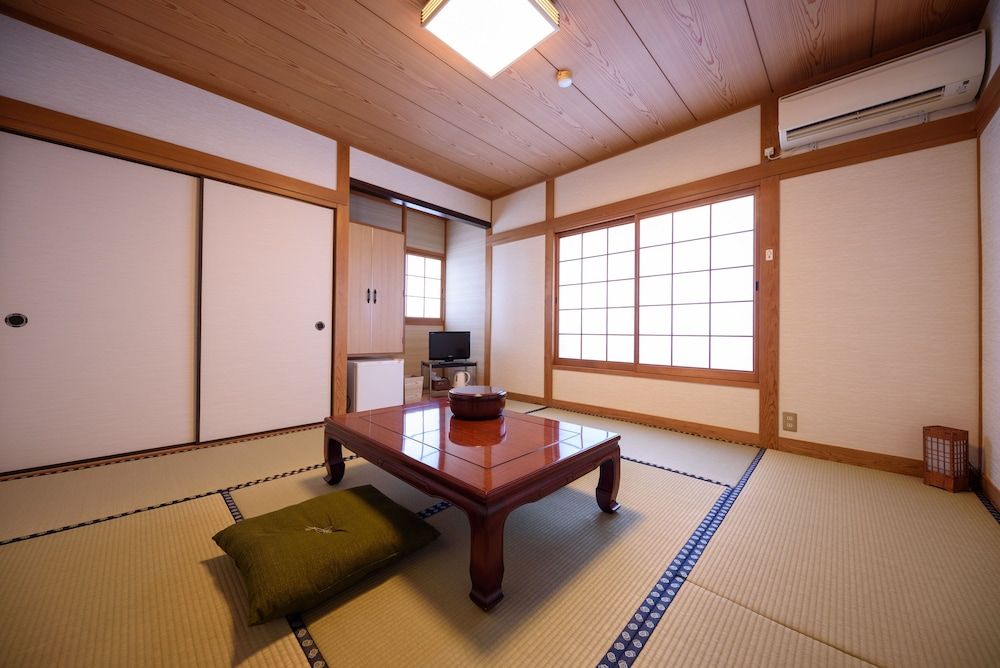 Economy Japanese Style room with Private Toilet