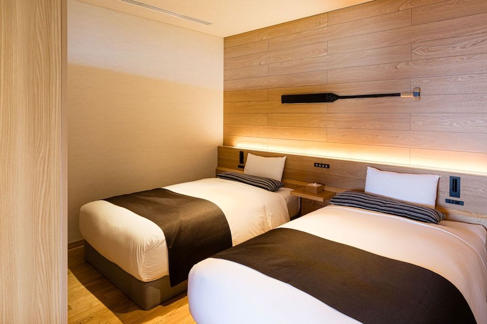 Design Twin Room with Onsen Open-Air Bath (Wood-Deck) East Wing, Non-Smoking