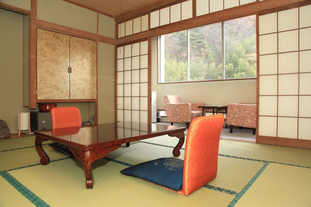 Japanese Style Room with Shared Bathroom