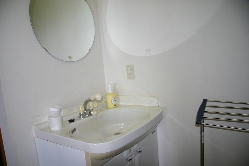 Japanese Style Room For 5 Guests