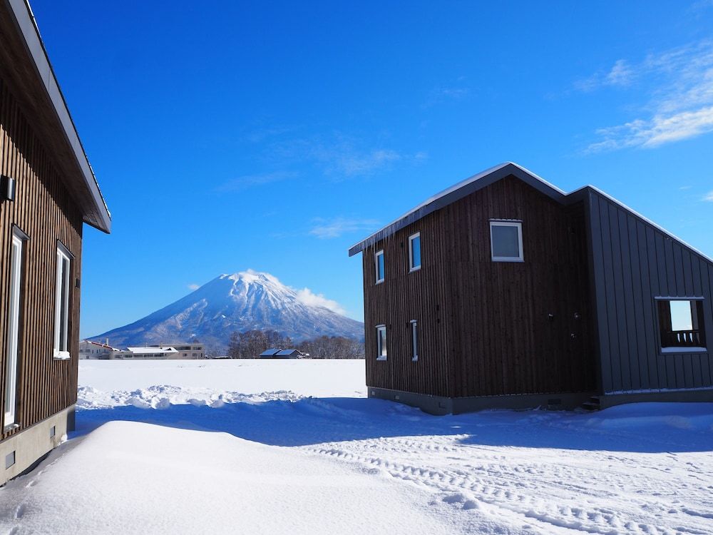 undefined Niseko Highland Cottages 3