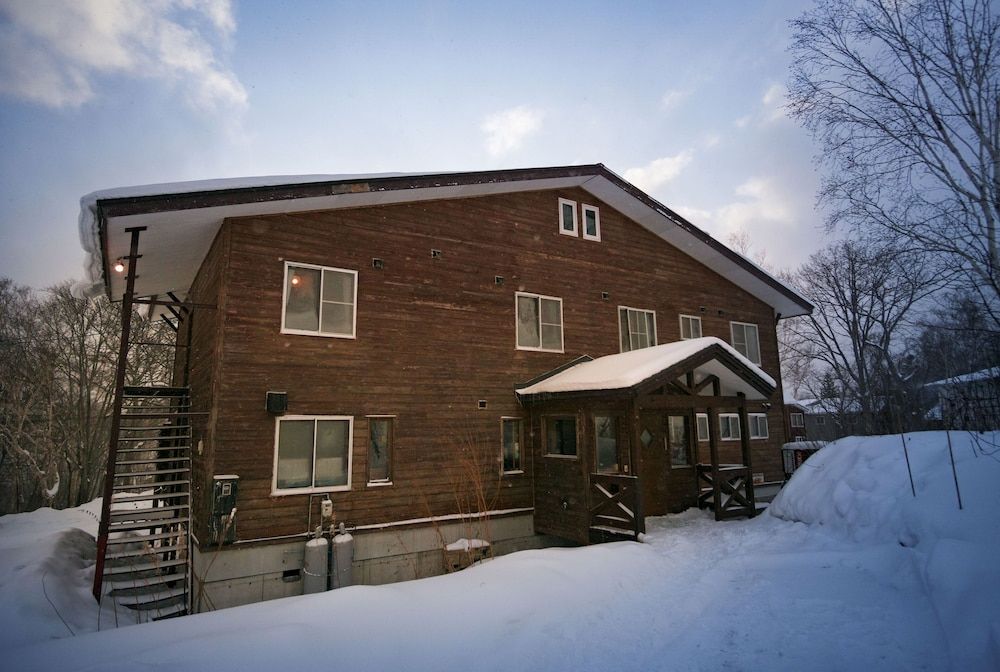 undefined Annupuri Mountain View Lodge 4