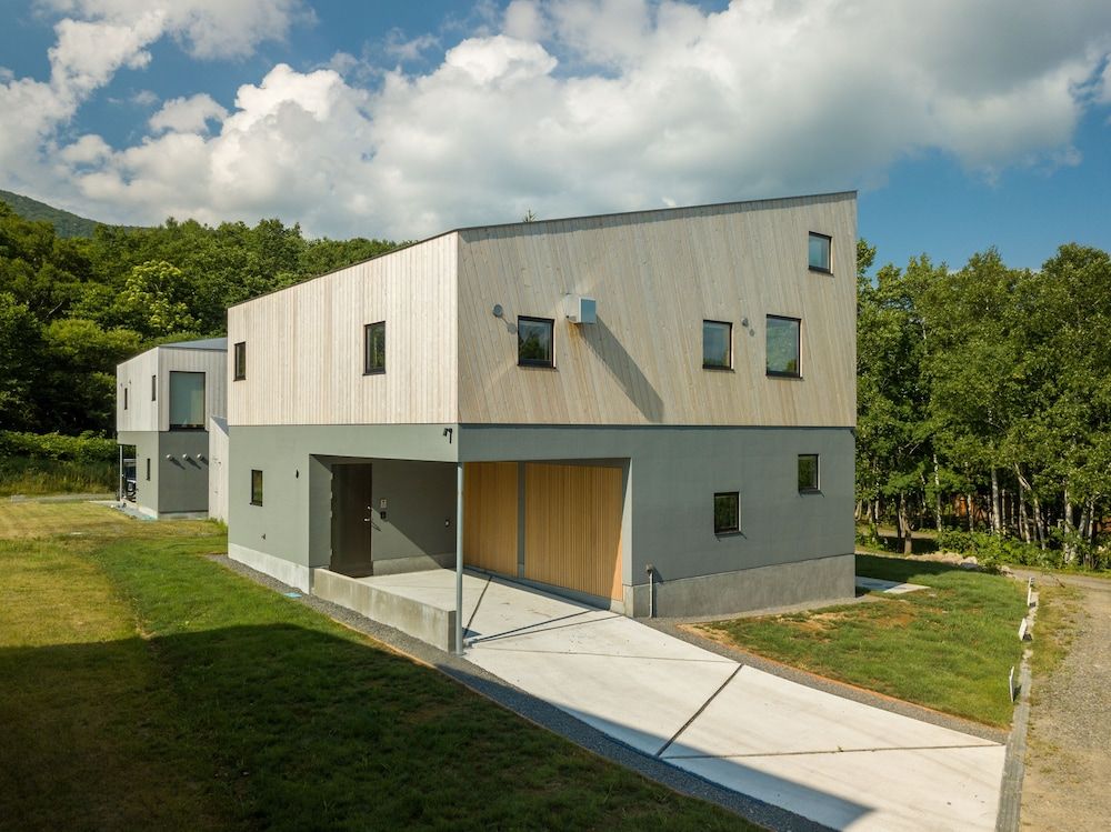 undefined Foxwood B by H2 Life 3