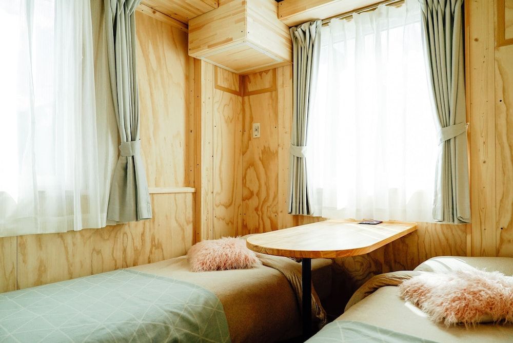 House 2 Bedroom Spring