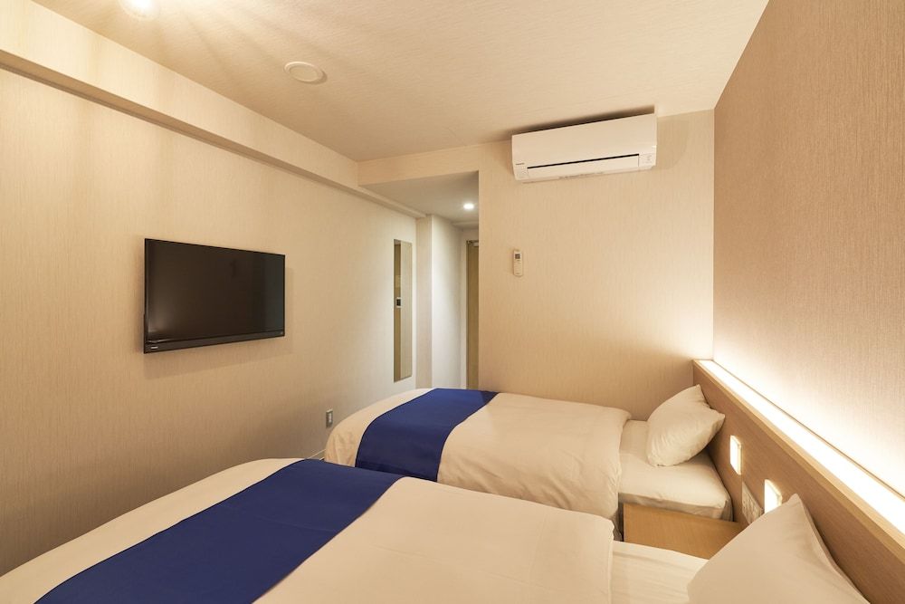 undefined HOTEL Meet Me Kobe Motomachi 9