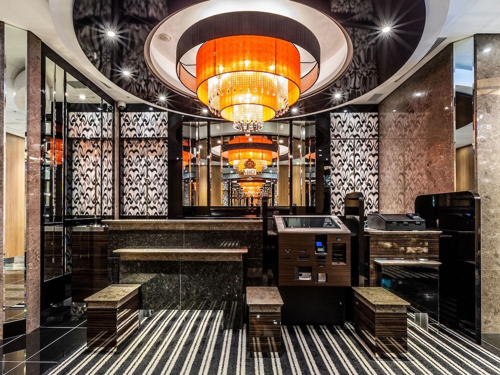 undefined APA Hotel Kobe Sannomiya Ekimae 5