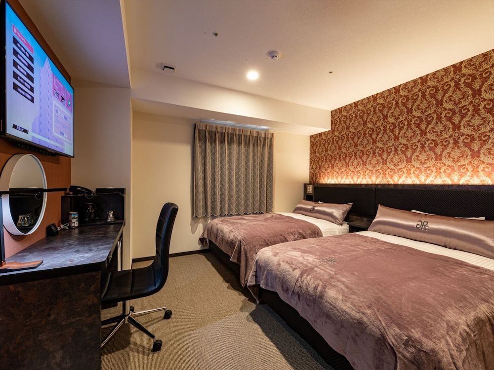 Standard Twin Room, with 2 Semi Double Beds, Non Smoking