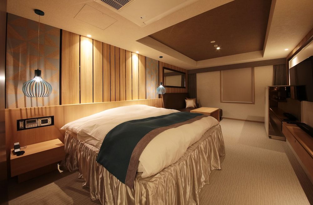 undefined N Hotel 4