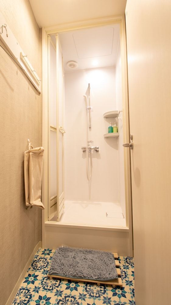 Trip & Sleep Hostel Twin Room 11