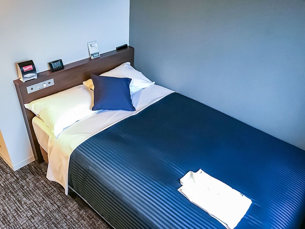 Hotel Live Max Nagoya Sakuradori Single Room, Smoking