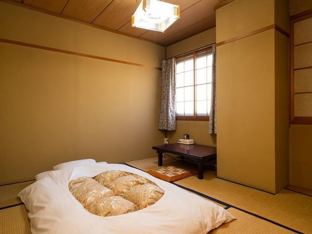 undefined Business Hotel Nakayama 3