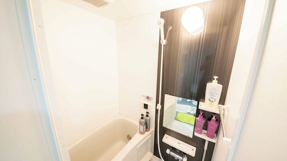 Polaris 102 Designer's Apartment - Pet Friendly (Additional Fee) 16