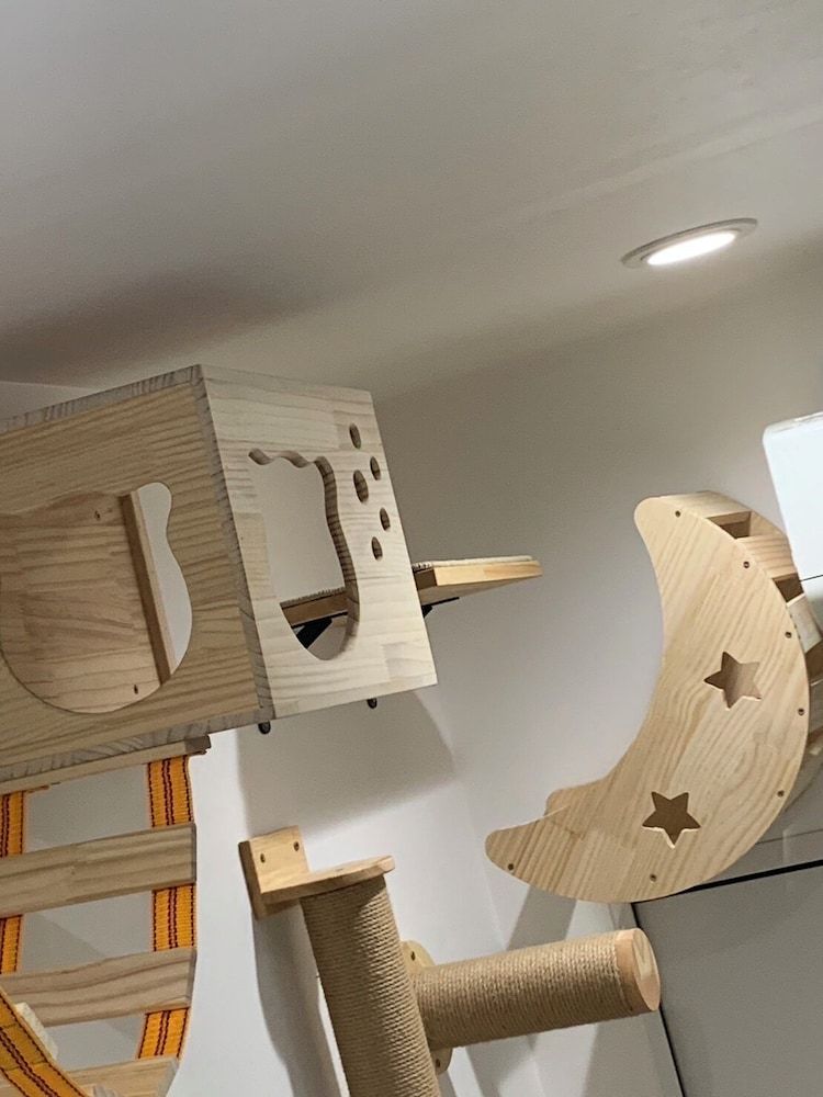 Polaris 102 Designer's Apartment - Pet Friendly (Additional Fee) 17