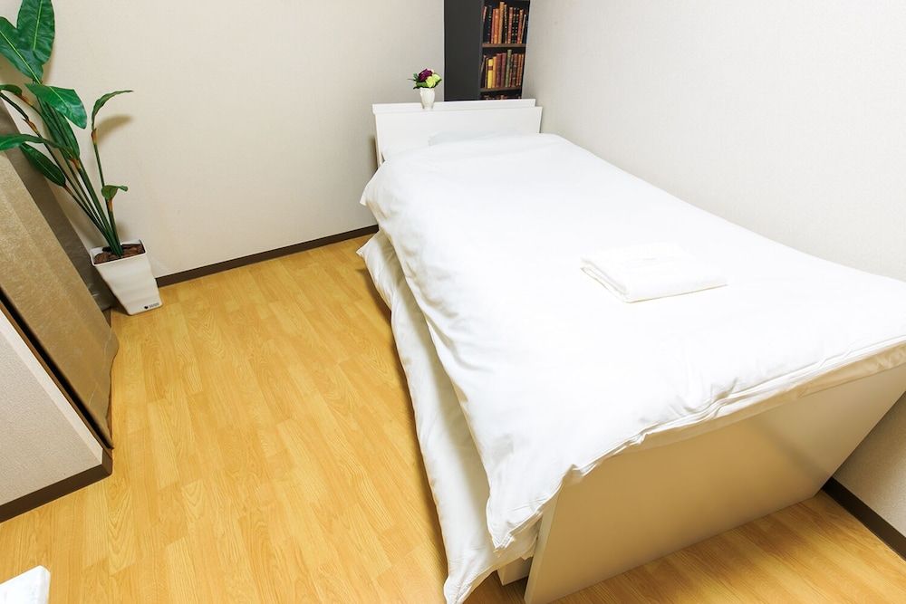 Trust Nagoya Apartment Room, 1 Bedroom (303) 4