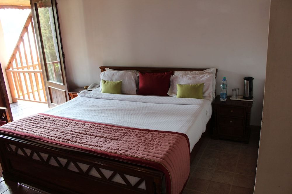 Standard Room (Garden facing)