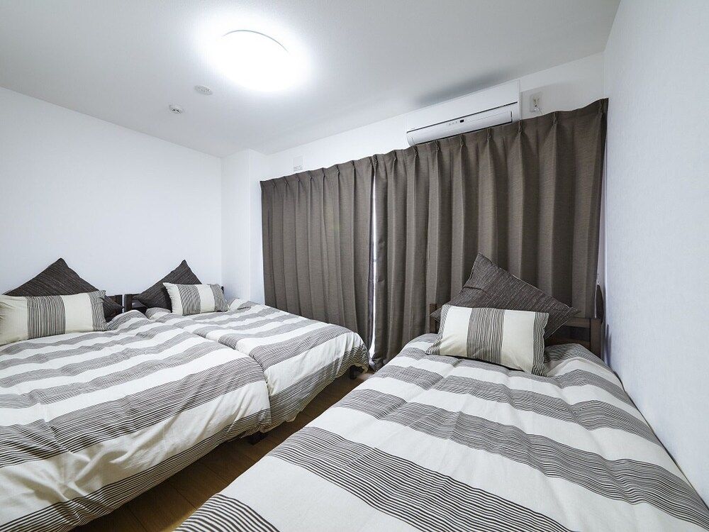 Apartment (303)