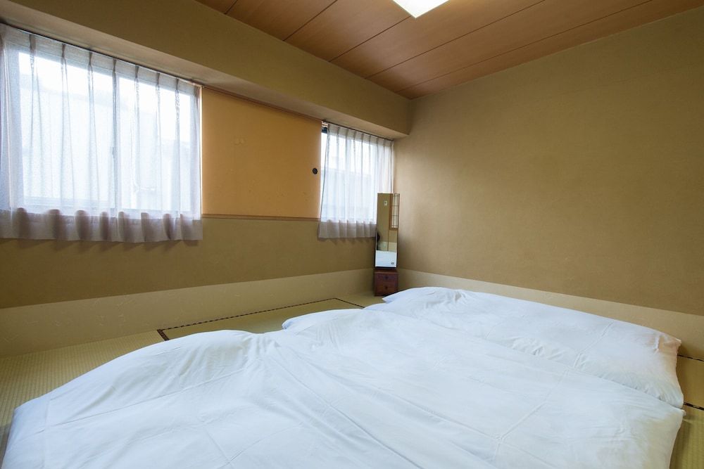 Japanese Room up to 3 guests, Non Smoking