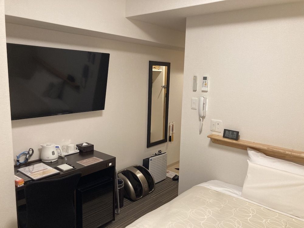 Basic Single Room