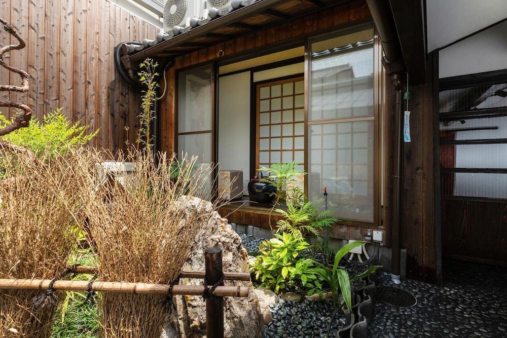 undefined Higashiyama Jin 5