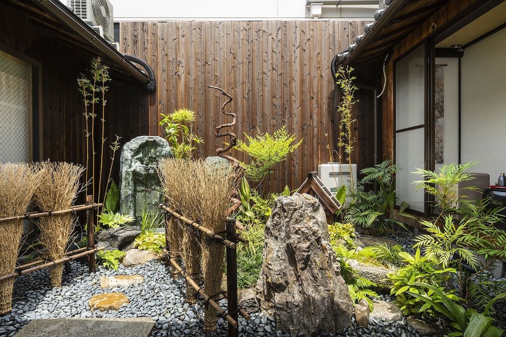 undefined Higashiyama Jin 8