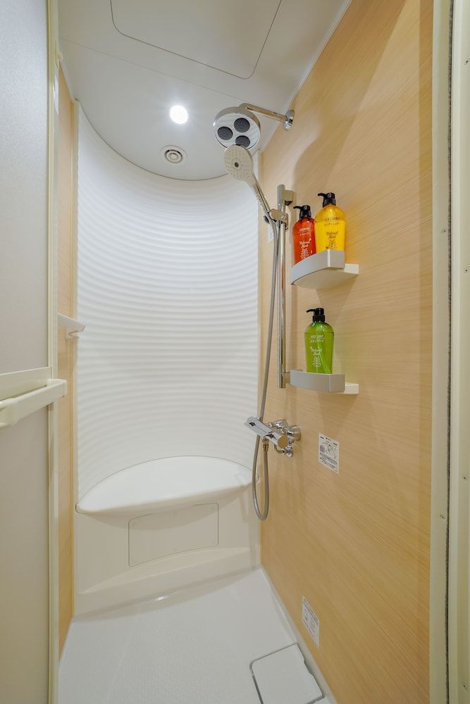 HOSTEL COCONE Kyoto - Station Twin Room, Shared Bathroom 10