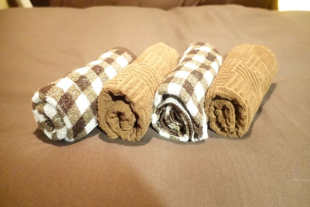 Guesthouse Mew Basic Twin Room, MOMIJI 5