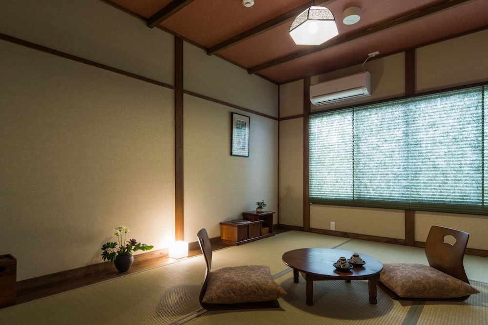 undefined Kyoisuke Mukadeyacho Otonari 5