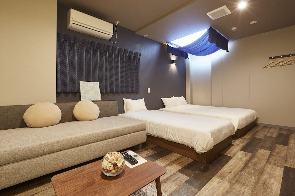 U-stay kyotogosho Standard Triple Room 6