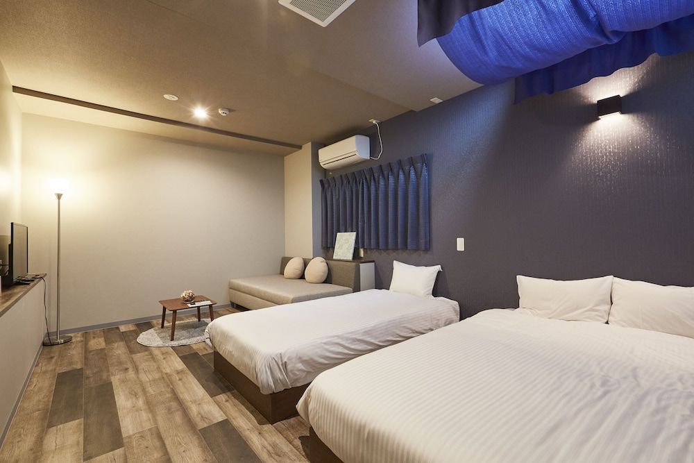 U-stay kyotogosho Standard Triple Room 4