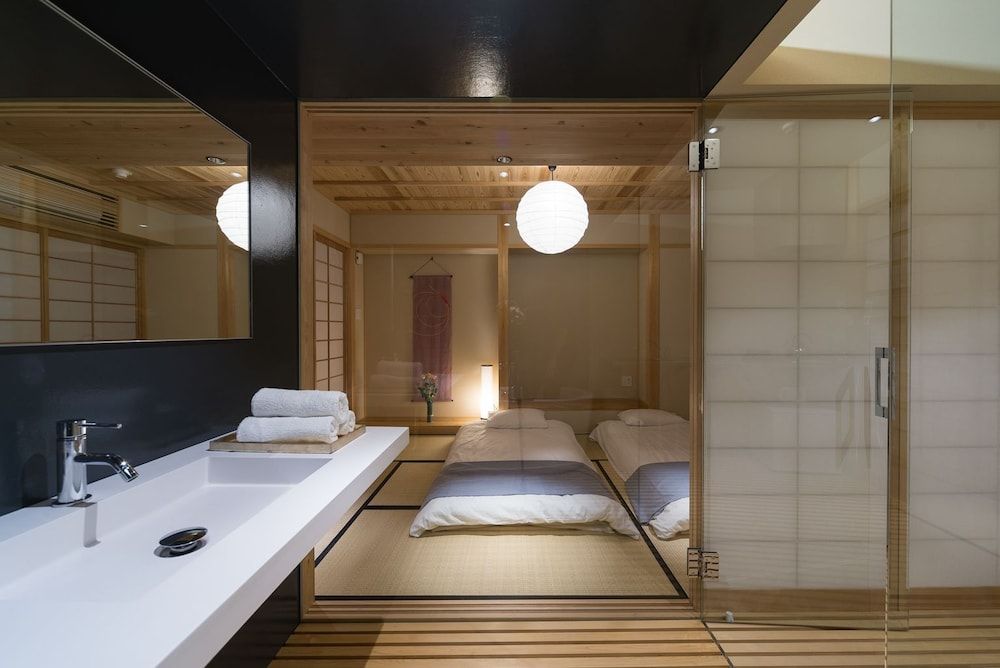 undefined Lica's Room 7