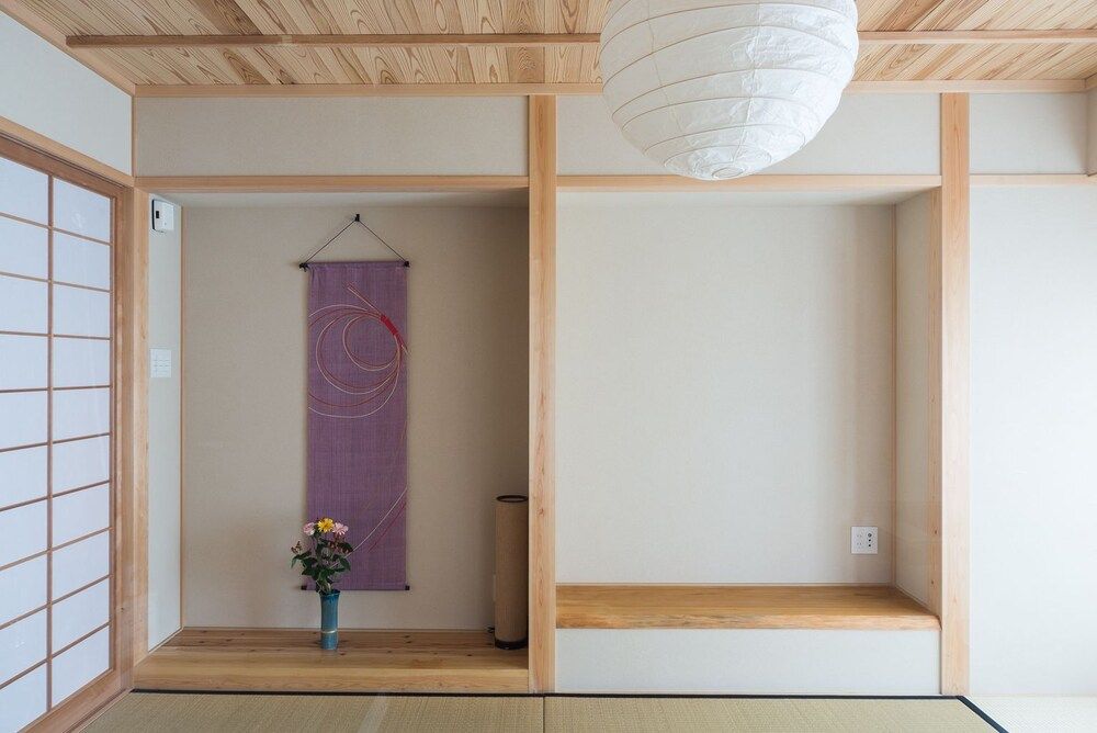 undefined Lica's Room 4