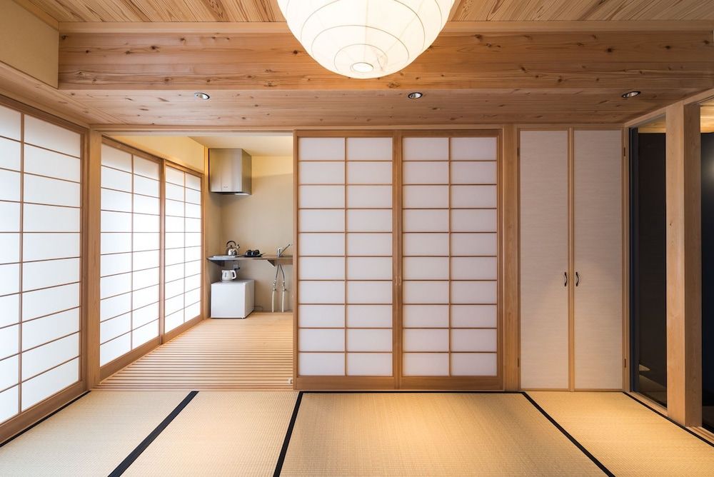 undefined Lica's Room 6