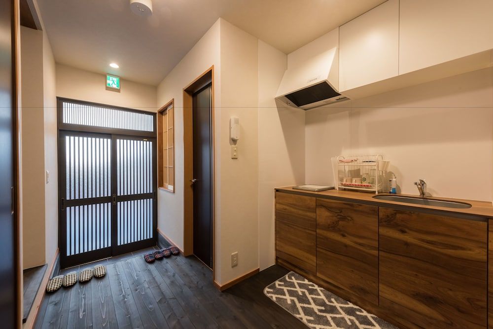 Yuenshe Sanjusangendo Kyoto Villa Deluxe Villa, 2 Bedrooms, Kitchenette, Courtyard Area 8