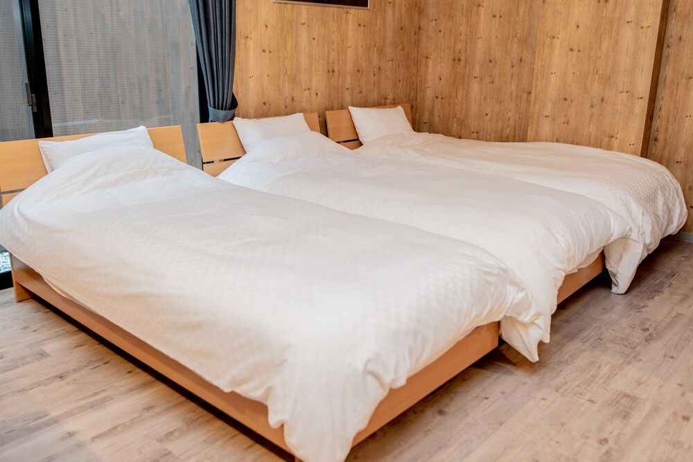 undefined Kyoto Pedal 3