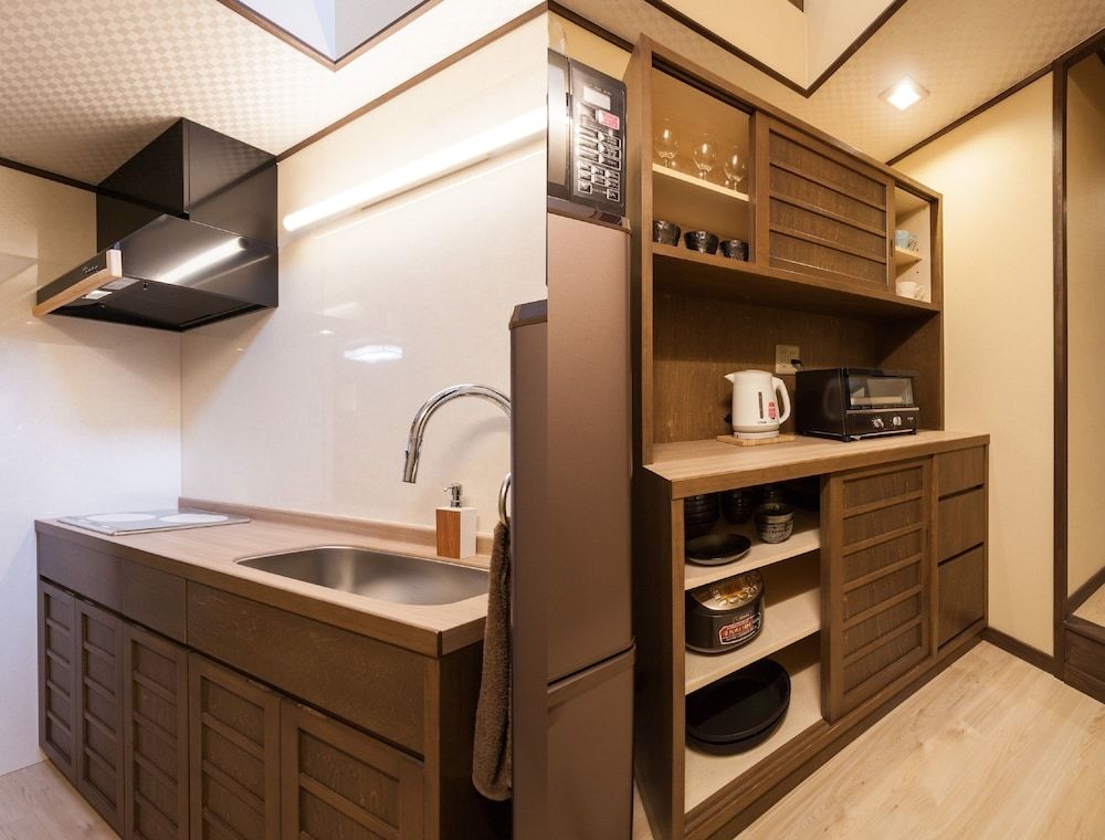 Private Residence Nijo-jo Nagomi Family House, 3 Bedrooms, Bathtub, Garden View 8