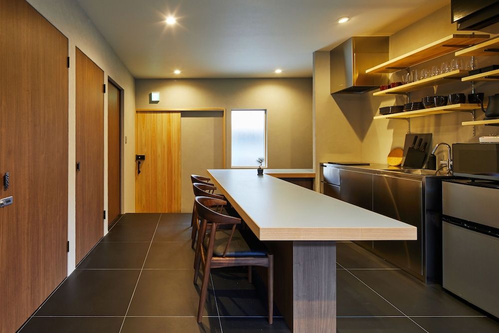 undefined HANARE KYOTO Hachijoguchi 5